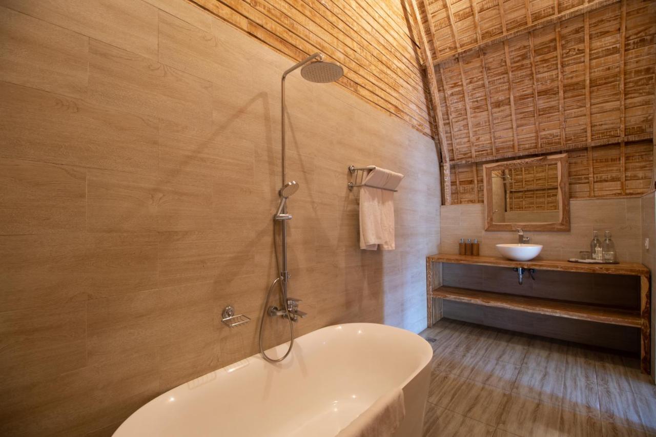 Wana Shanti Villa Bringkit Екстер'єр фото